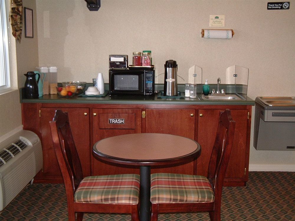 Deerfield Inn And Suites - Fairview Luaran gambar
