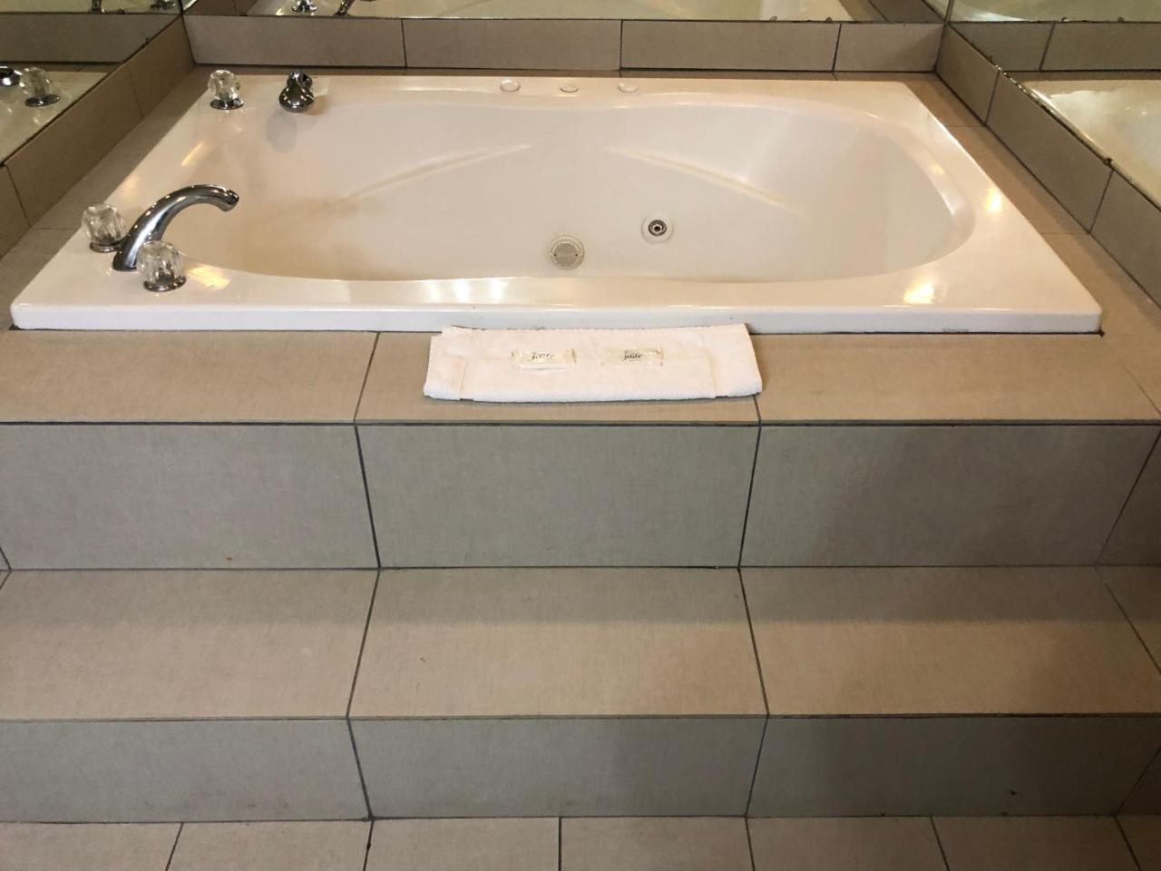 Deerfield Inn And Suites - Fairview Luaran gambar